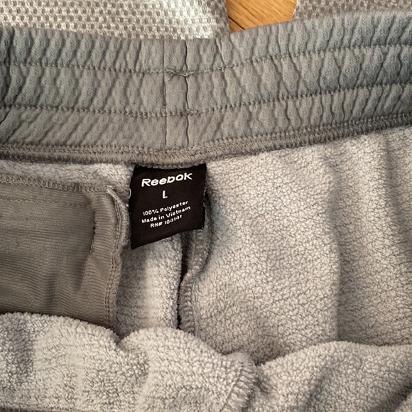 Reebok mens Identity Open Hem Training pants - Picture 2 of 3